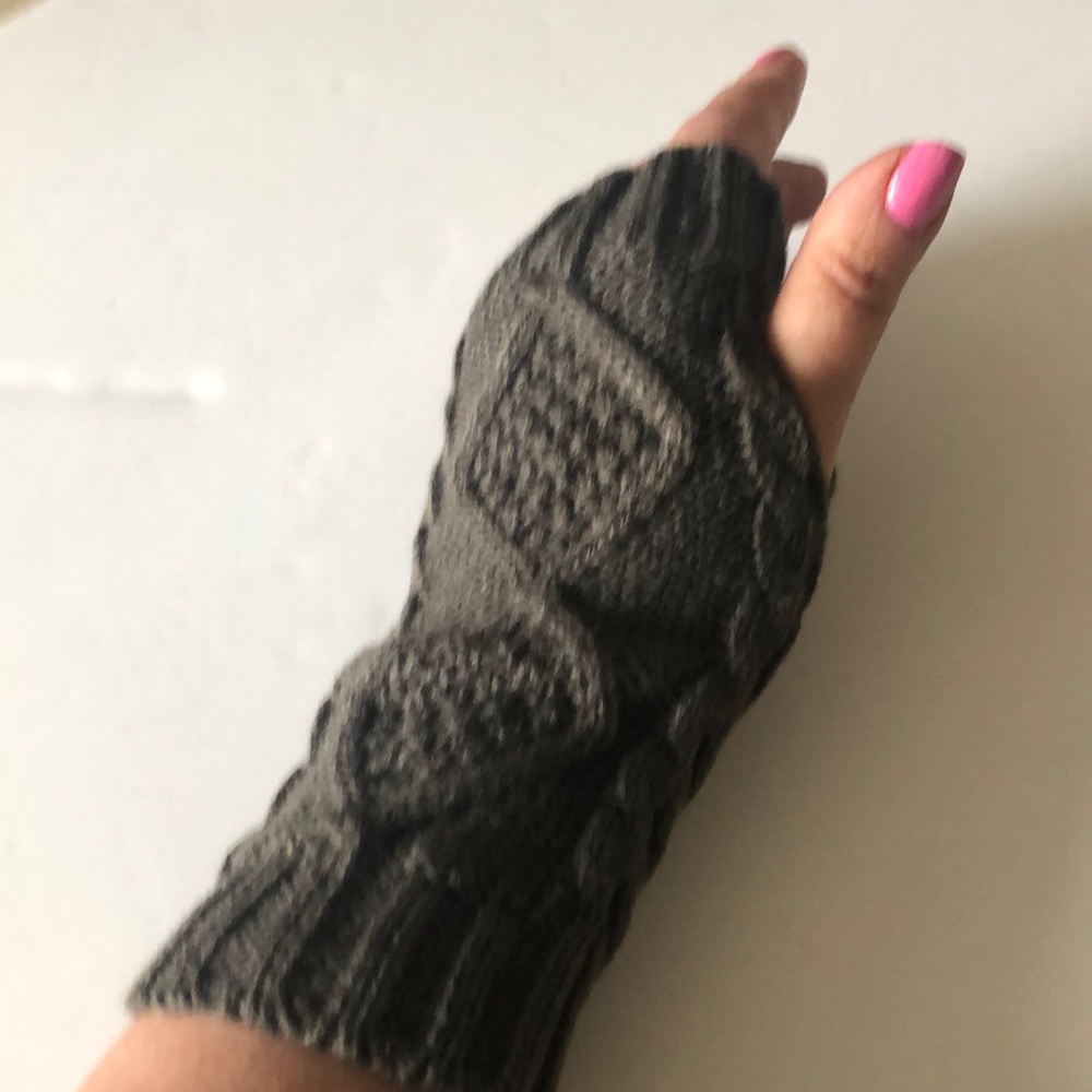 Open fingers mittens